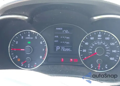 2014 Kia Forte Lx z USA, uszkodzony, nr VIN KNAFX4A6XE5135476